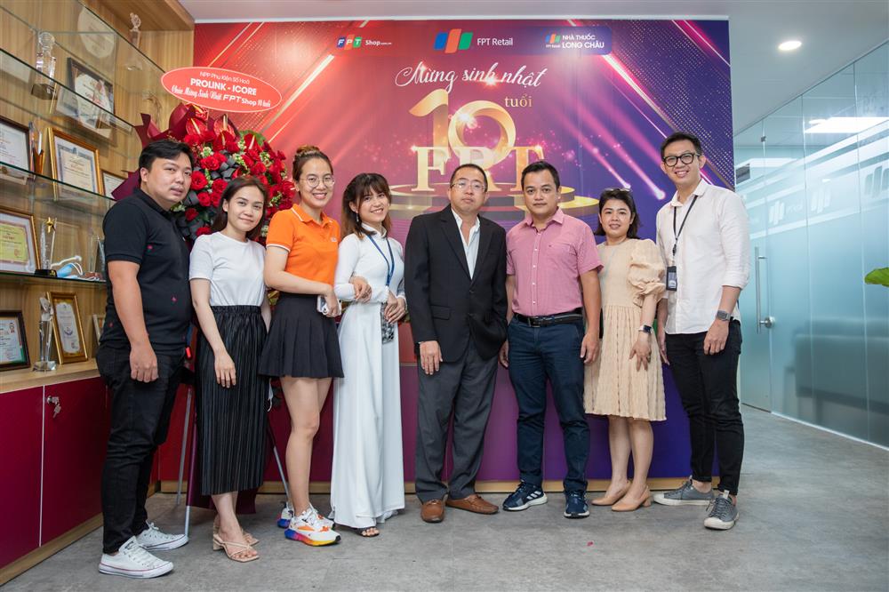 FPT Retail kỷ niệm 10 năm đồng hành cùng người dùng Việt